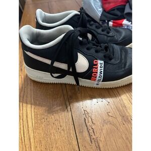Size‎ 7 (GS) - Nike Air Force 1 LV8 1 Low Worldwide Pack - Black Crimson